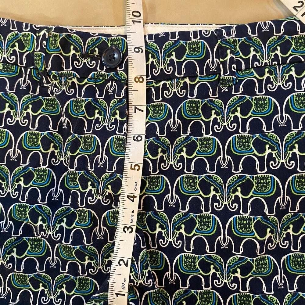 Crown & Ivy Womens Elephant Print Shorts Green Navy Blue Size 8 - Picture 5 of 7